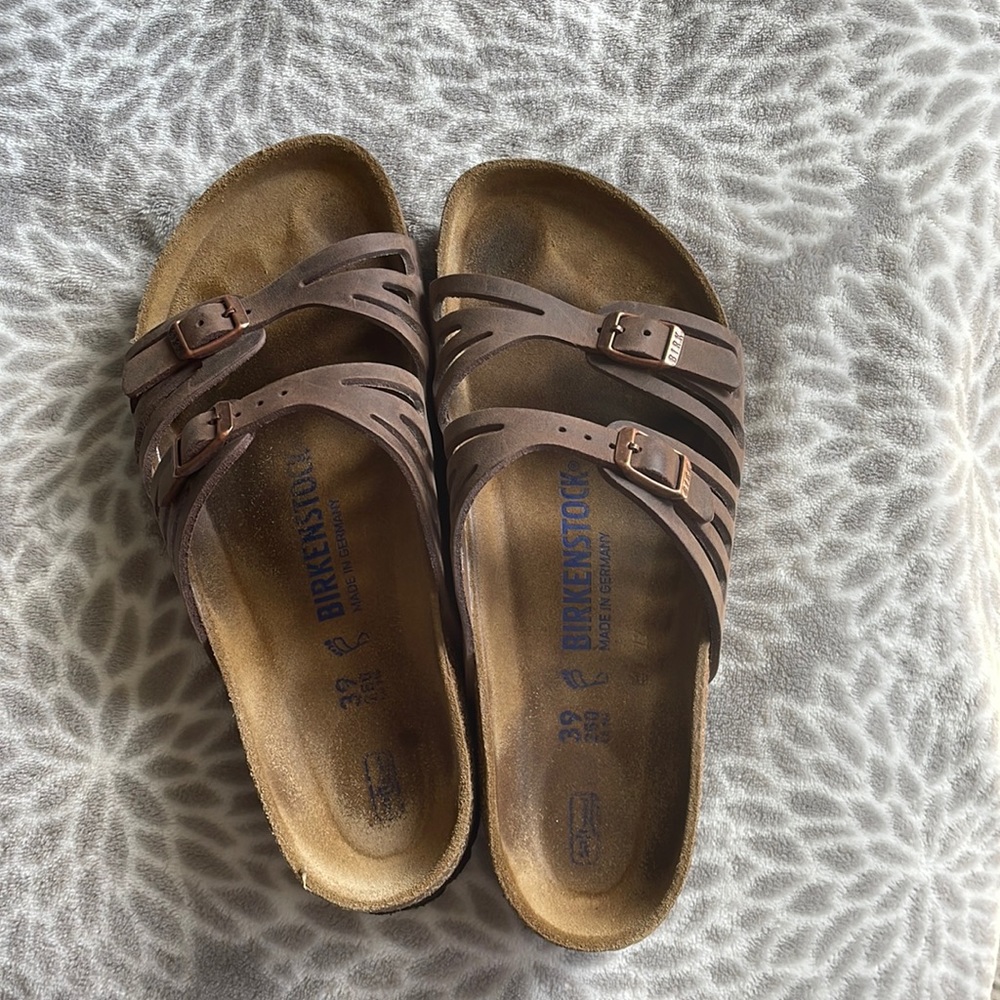 Womens brown Birkenstock